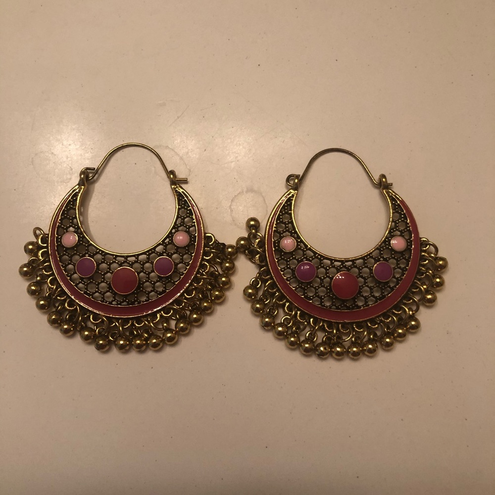 Traditional earrings